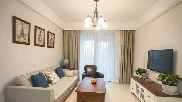 62平现代二居室，最喜欢卡座餐厅设计