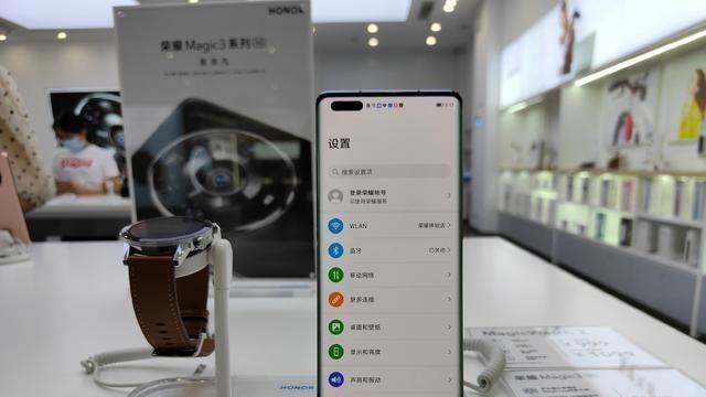 惆怅画桥风与月|小米MIX4还是荣耀Magic3 Pro？选错别后悔！