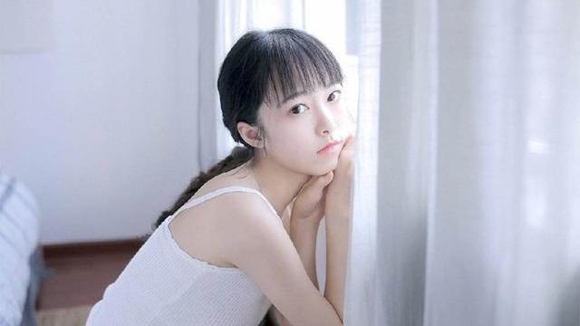 百雀羚 继“百雀羚”后！国内又一“精华液”受大众宠爱，曾因价低被嫌弃