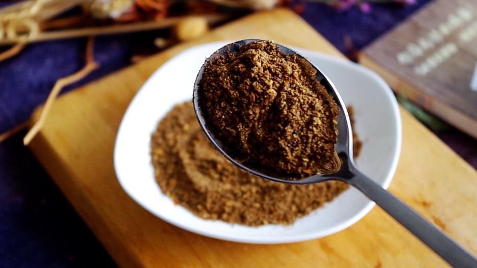 椒盐|自制椒盐，只加花椒食盐还不够香，教你个配方，炒菜当蘸料都好吃