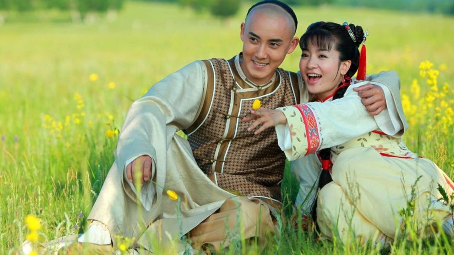 花影故事|十年后回顾《新还珠格格》才明白：任何一段情，都有其经营之道