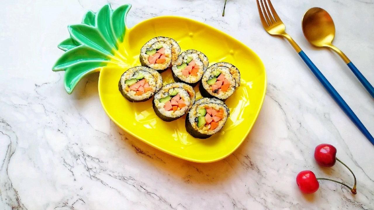 辣椒|自己在家做紫菜包饭，量大味道好，太省钱了，孩子很喜欢吃