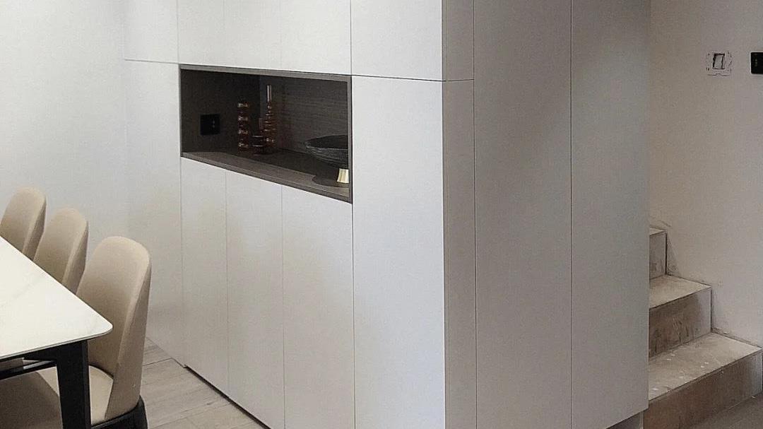 不顾家人反对，坚持要做大白墙无主灯设计，装完效果出乎意料的好