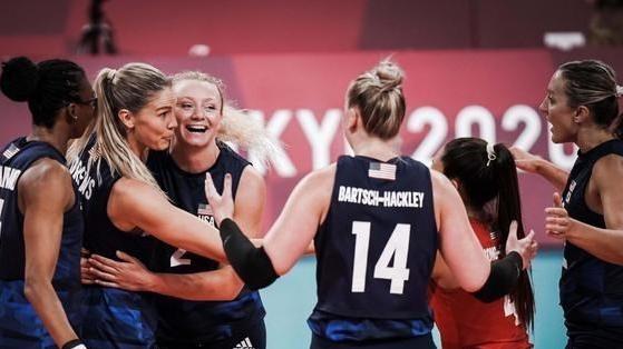 雪落无尘谈|又是一场3比0，美国女排碾压式晋级决赛，有望打破无冕之王的魔咒