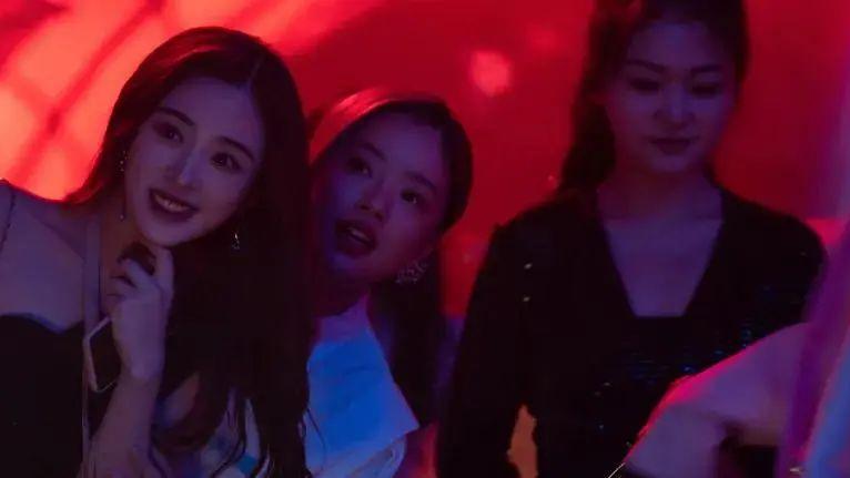 栾云平|女主颜值高身材棒，却被老公出轨邻居，豆瓣8.0分国产剧了解一下