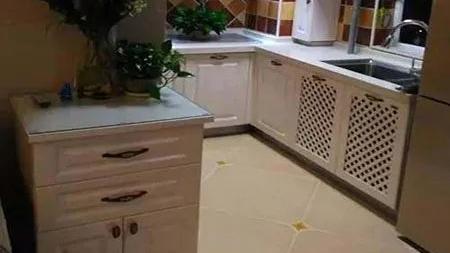 84平花了10万多，一切从简效果尚可，特别满意进门玄关鞋柜设计！