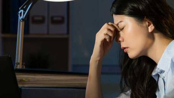 T恤衬衫白帆布 33岁女经理，腹痛以为是胃炎，查出感染hpv，医生：3件事或是加速器