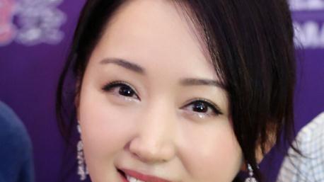 杨钰莹|网传49岁杨钰莹已低调结婚，知道结婚对象后，网友真是太低调了