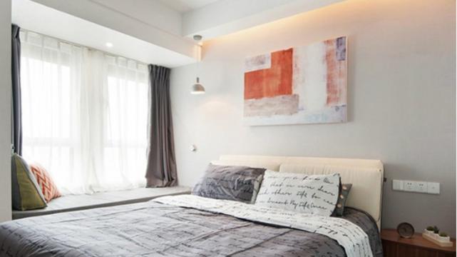 98平北欧三居室，白色和原木色背景墙大气