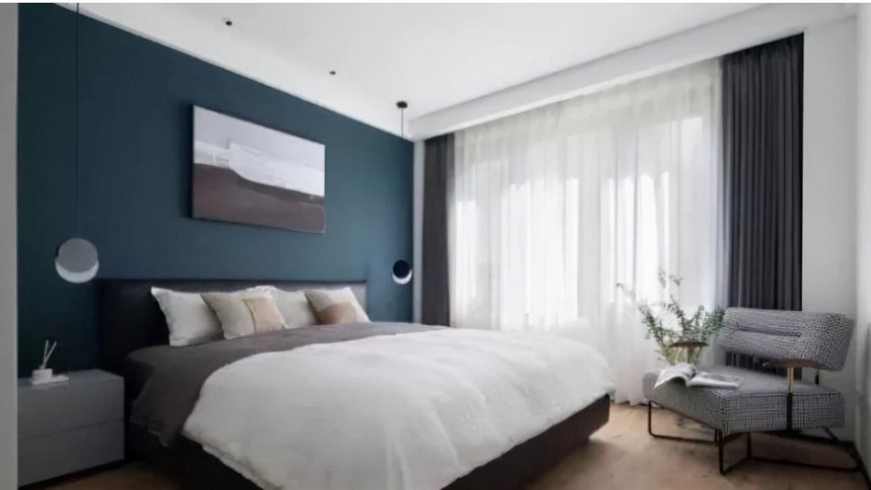 89平现代三居室，电视背景墙居然是黑色内嵌式