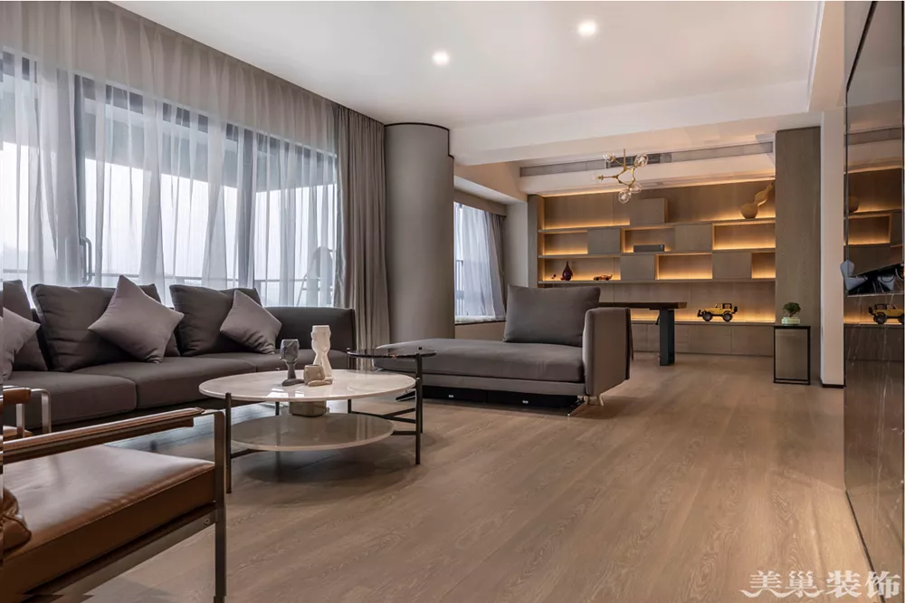 客厅是选择吊灯还是吸顶灯？装修老师傅5句话让你幡然醒悟！