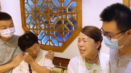 木子默 姚威像郭爸，姚策随爷爷，这种话也只有杜新枝能说得出来，太逗了