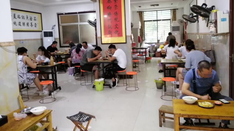 滕州|滕州最火的早餐店，每天杀100多斤活鱼，7毛钱一个4h卖出1000多个