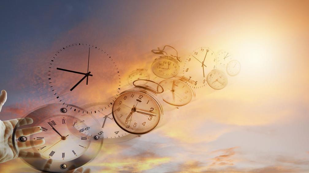 时间究竟是什么？爱因斯坦：时间并不存在，只是大脑的幻觉