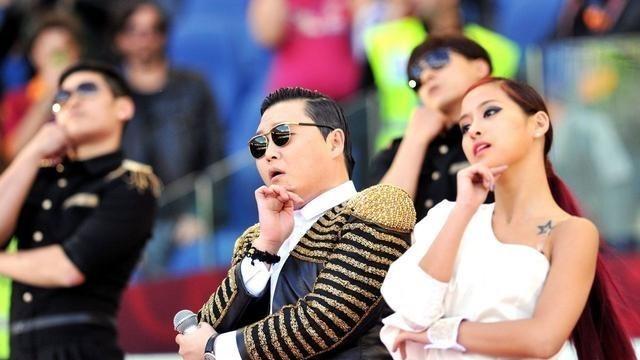 情窦初开的青春|一曲封神的鸟叔，如今已无人问津：时代抛弃你时，连声招呼都不打