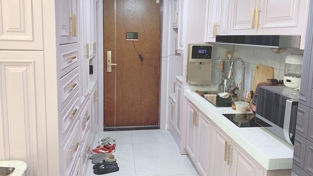 晒晒法式风格的新房装修，奢华大气上档次，网友吐槽空间小还贵