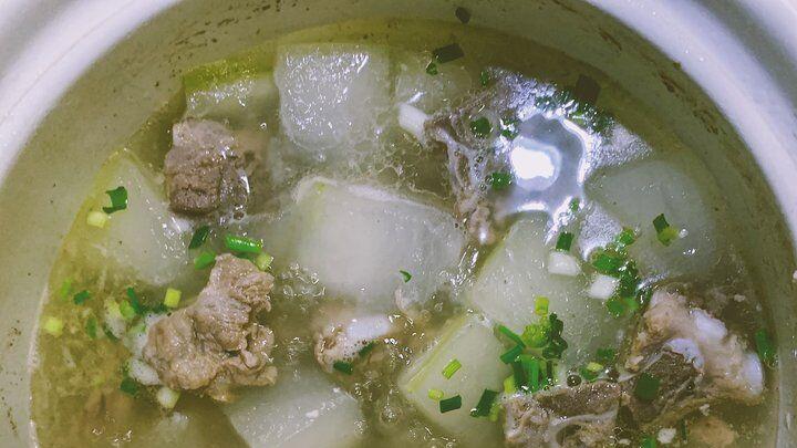 蛋炒饭|秋季喝这三种骨头汤, 健康营养又好吃。