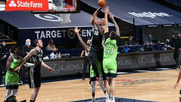 「山猫直播 」NBA直播德罗赞38+5+5 马刺险胜森林狼 马刺,山猫米尔,德里,结束,安东尼奥,明尼苏达