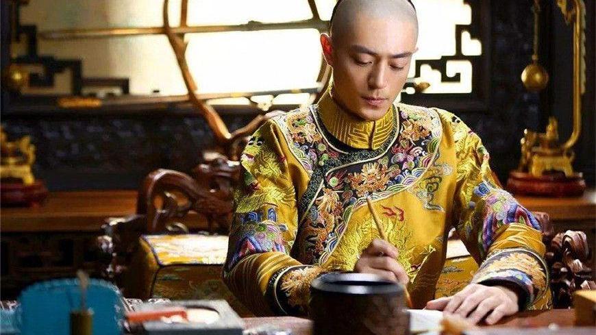 用前途做赌注，只为迎娶乌拉那拉氏，乾隆究竟有没有爱过她呢？