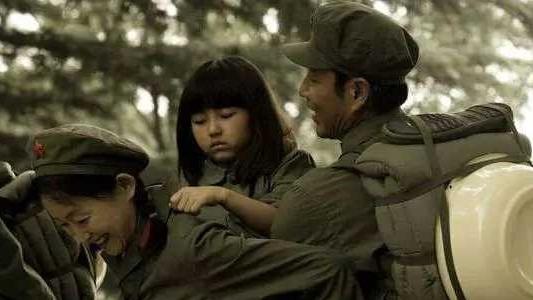 陈飞俊|2009年，冯小刚预算2亿拍《唐山大地震》，只筹了1.2亿，请不起大牌演员