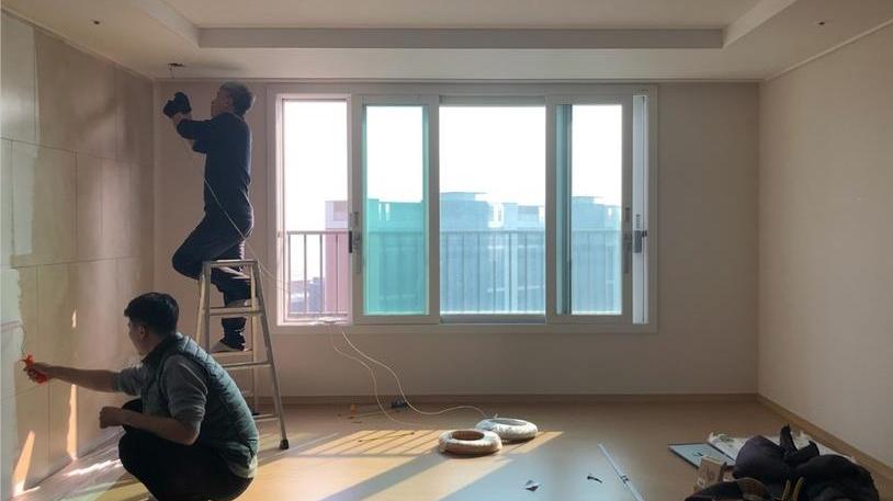 一眼相中这100㎡房，复古北欧风，客厅舍弃电视茶几，带孩子住刚好