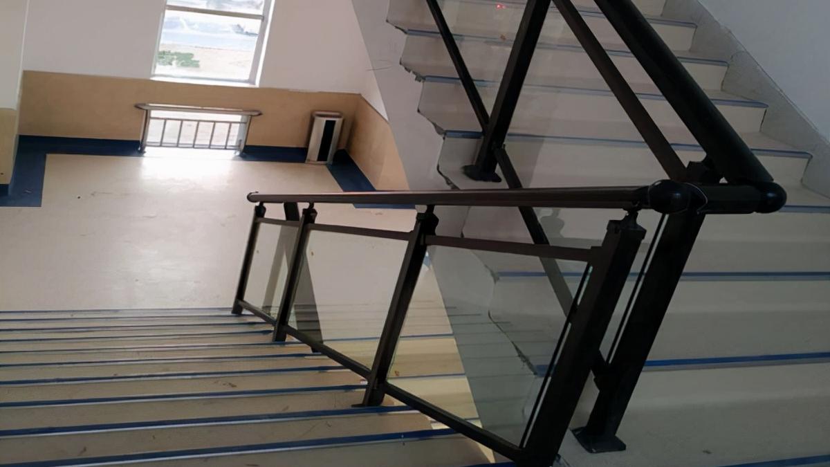 楼梯护栏图片大全