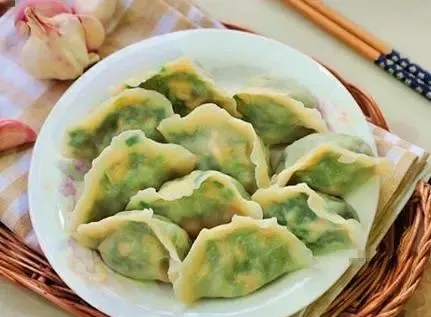 饺子|调韭菜馅儿，调料不懂别乱放，只需2种料，饺子鲜香入味，超好吃
