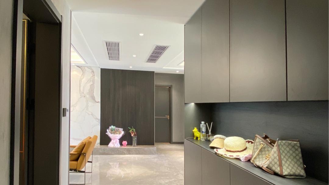 轻奢装修新房晾通风完准备入住，全屋大气温馨，亲朋直言羡慕极了