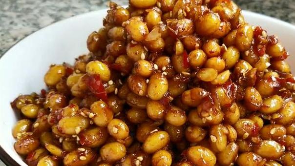 糖果|吃了多少年的黄豆，一直忘不了的还是这种吃法，拌饭拌面都香