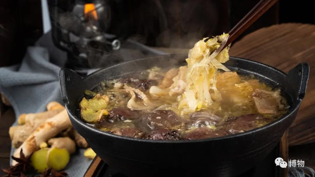 肥牛|街边晒几百斤白菜，是南方人没见过的场面