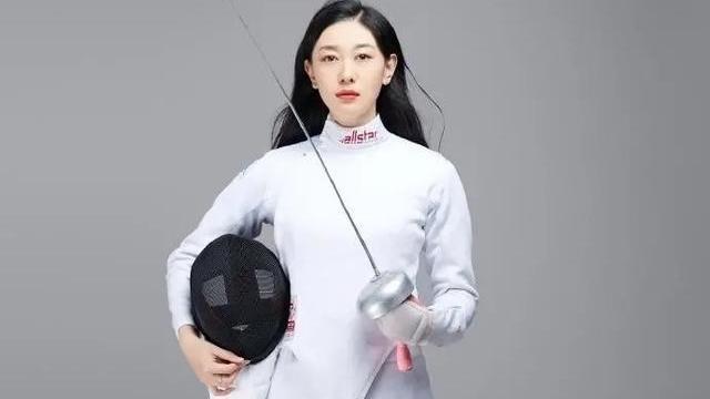 情感维护|令人担心！颁奖台上咬金牌，孙一文会被“处罚”吗？