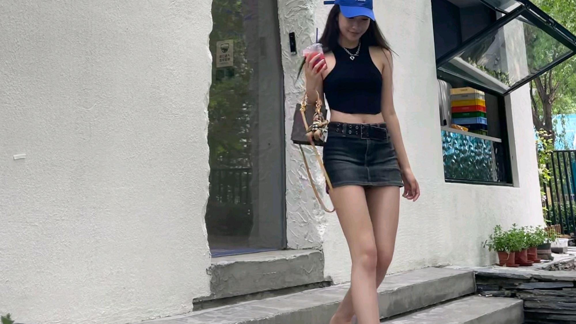 谈情说理|吴亦凡被曝后宫选妃，都美竹被曝有3男伴：到底谁才是海王？