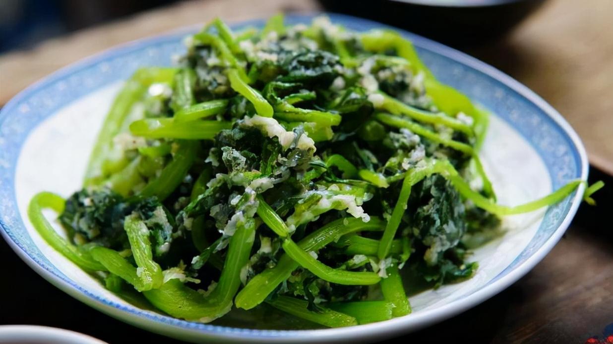 食材|天冷后，这种碱性食材要多吃，改善睡眠身体好，做成蒸菜特别下饭