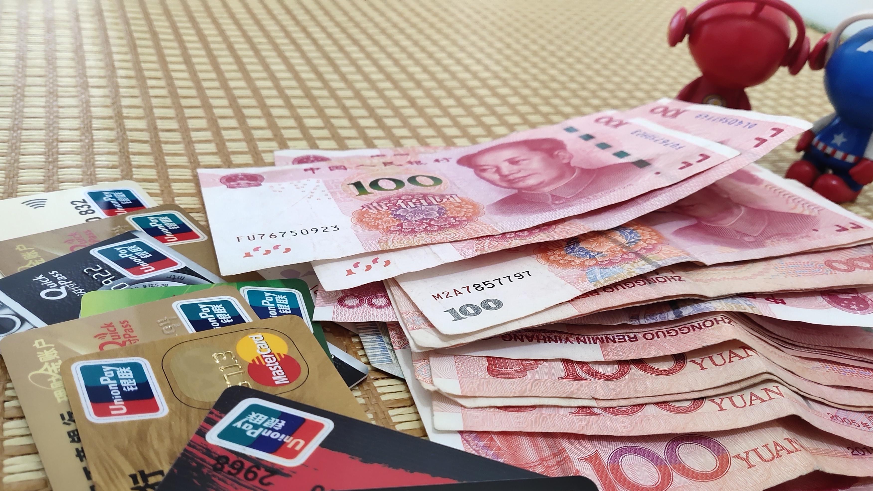 爱美食爱马甲线|人在艰难时，一定别向亲戚开口借钱