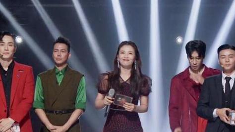 陈小春|张智霖陈小春极力推荐郭富城，他们下季来《哥哥》，理由笑翻全场