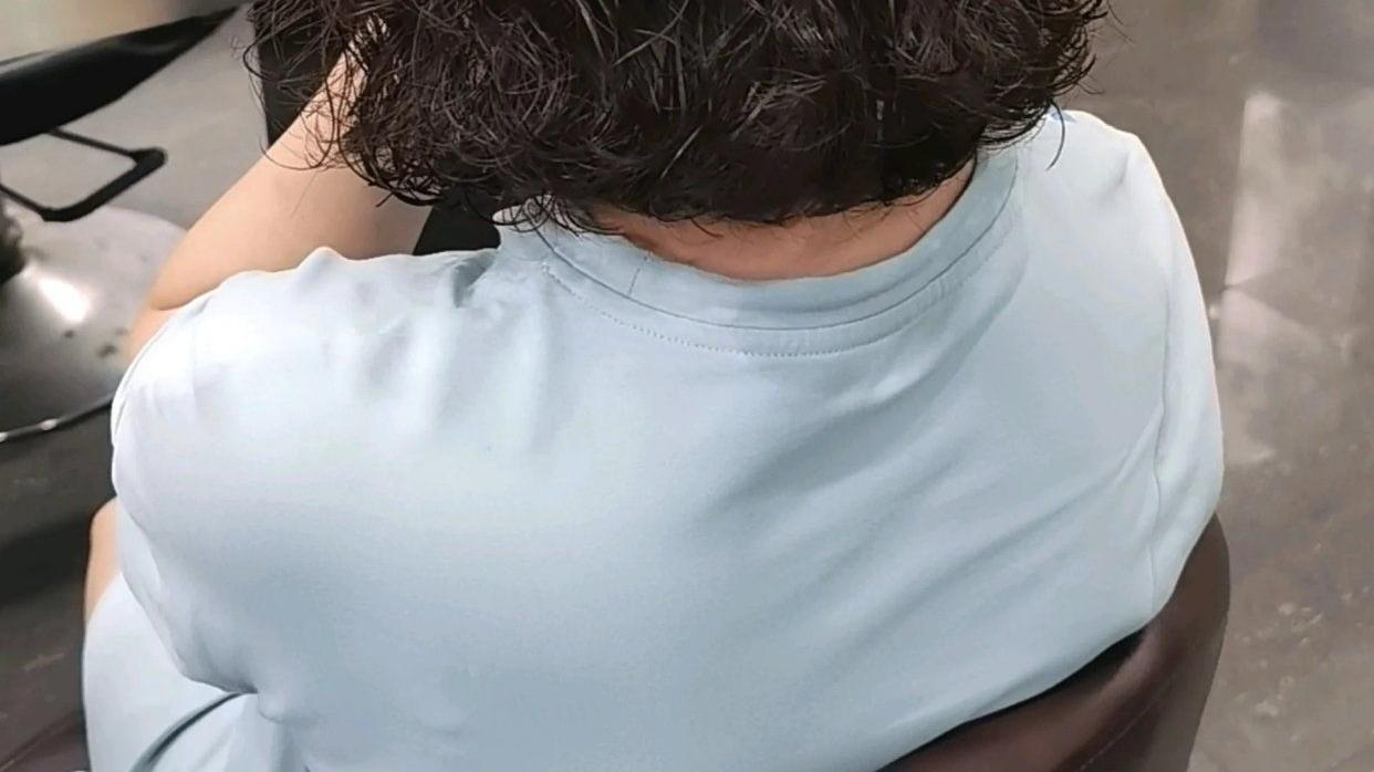 发型 15款新流行女发，不分长短都很美，很多爱美的女性都在剪