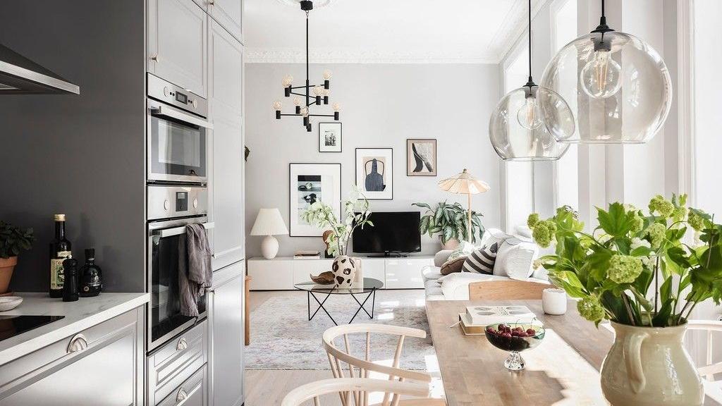 43㎡新房，老婆不听劝坚持厨房和客厅不隔断，没想到效果这么美