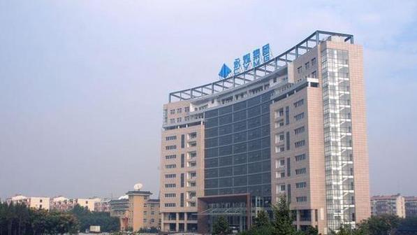 四叶草海之恋|又一千亿企业暴雷，10亿债务无法偿还，861亿现金全是假账！