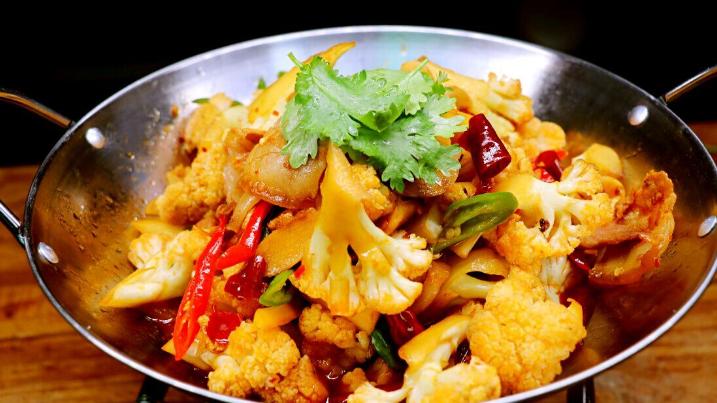 花菜|干锅菜也是很受欢迎的，简单好做，还下饭