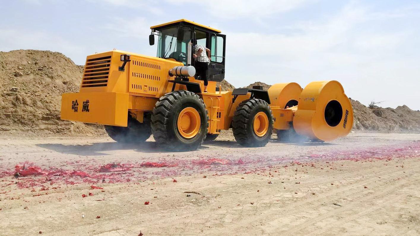 装载机带的打夯机地基加固方式，装载机带的打夯机与强夯的能量差多少？