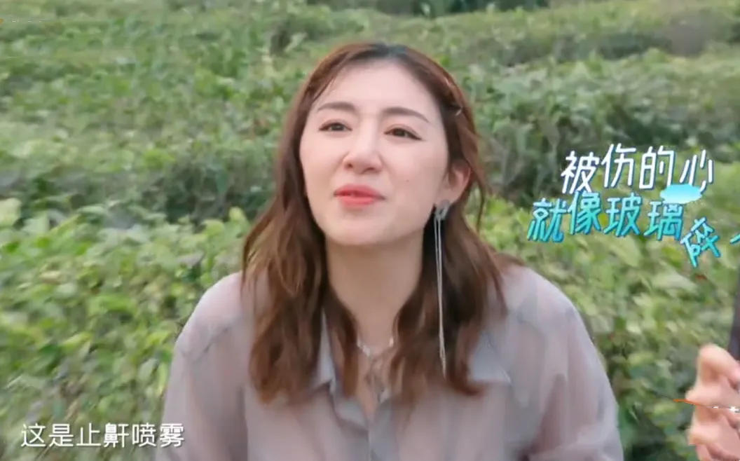 柯以男|周捷：昨晚我打鼾了吗？蒋勤勤：没有，那为什么要送我止鼾的东西