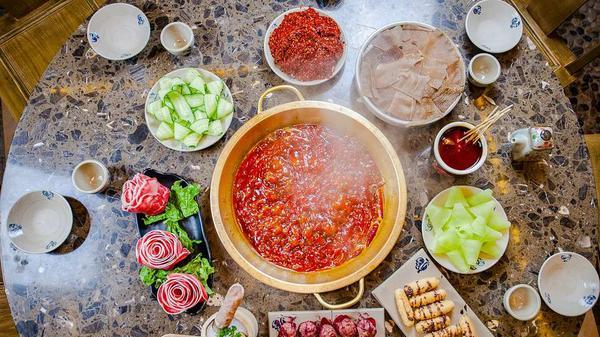 漫说健康|血压升高的“祸首”找到了，医生：远离高血压，3种食物最好少碰