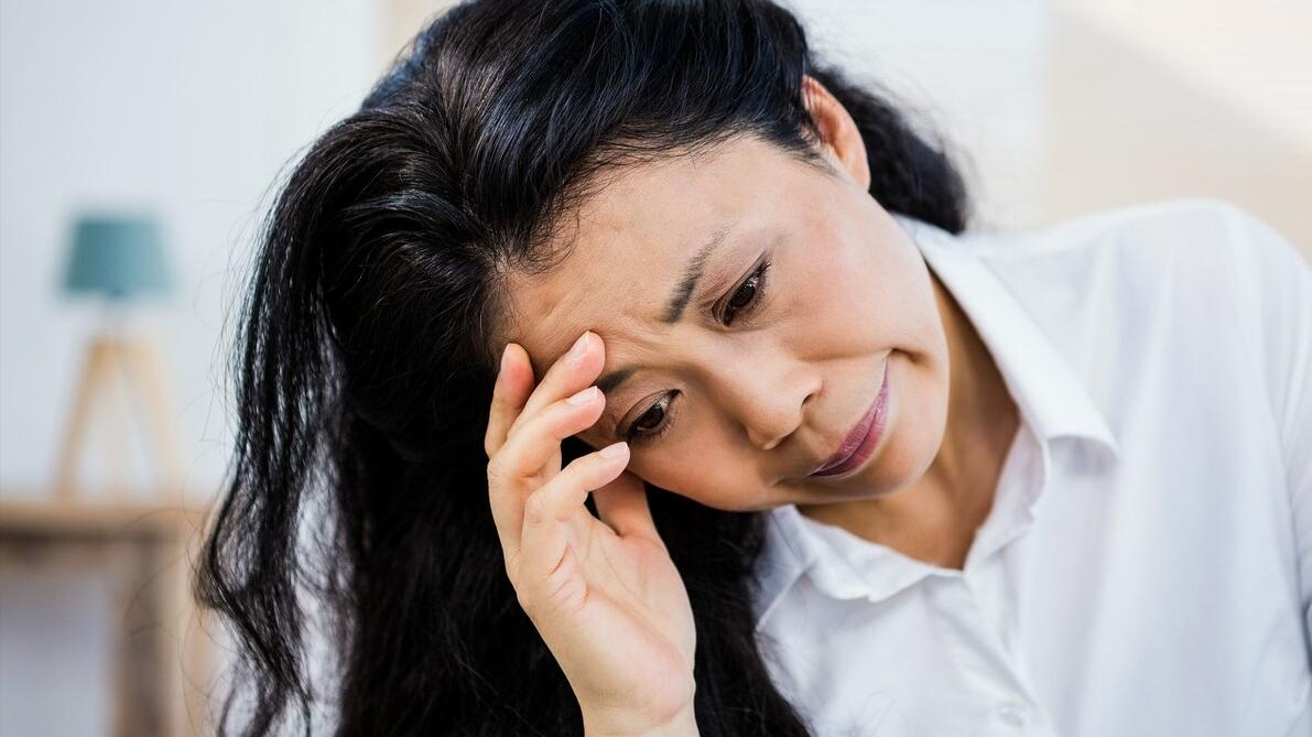 退休金|62岁老人哭诉：我退休金6千，现在连10块钱的猪肉都买不起