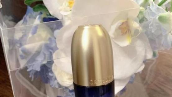 杨幂 不同年龄的护肤品推荐，30岁以上使用法泽拉汝兰雅是不错的选择