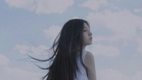 掩藏着泪水撒手就别