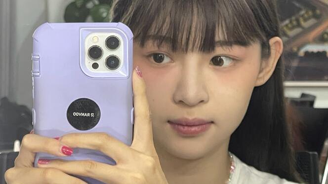 穿衣搭配 3个月不换发型，为何痞幼会偏爱绿头发？或许跟感情经历有关