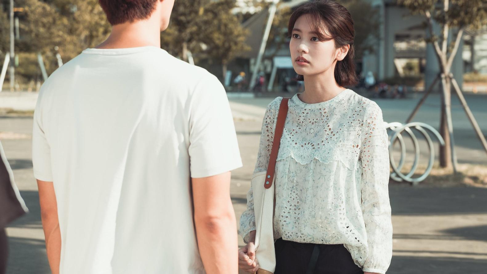 花影人间情感|“老婆回家的第67天，我崩溃了”，李银河：面对背叛有三条路可走