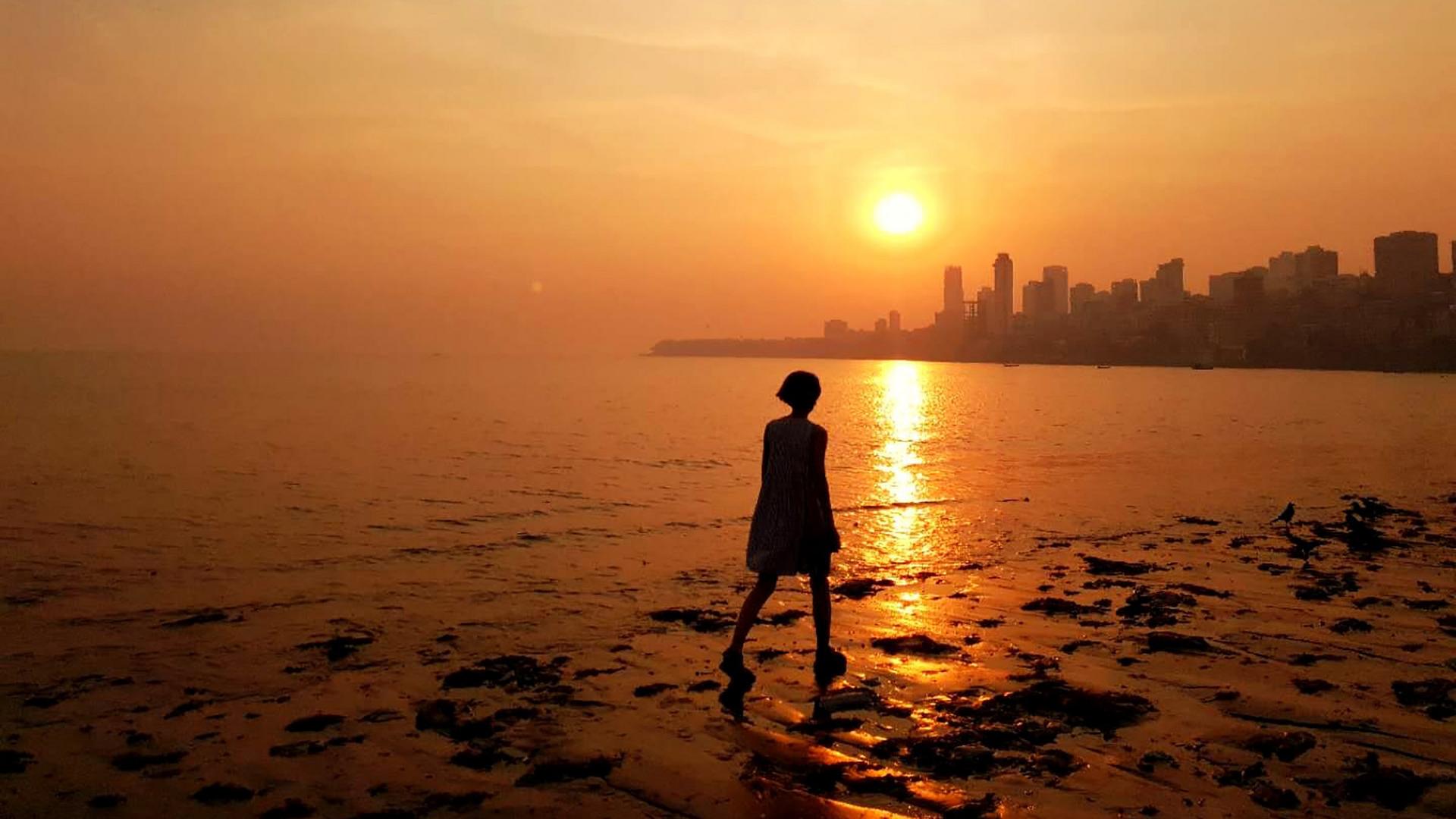 说爱 一个人，为什么越长大，越觉得孤单？