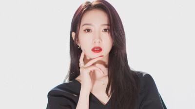 孟美岐|“孟美岐”和乐华续约，这场闹剧究竟谁赢谁输？