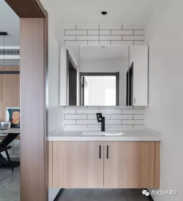 镜柜，你以为就是盒子上贴镜子？